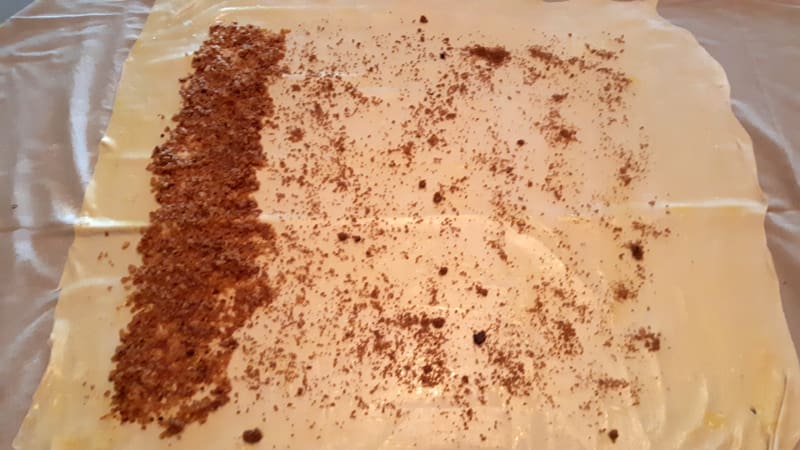 Apfelstrudel (Apple Strudel)